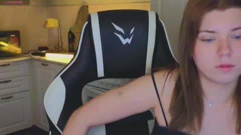 Molly   Emily online show from 11/18/25, 07:46