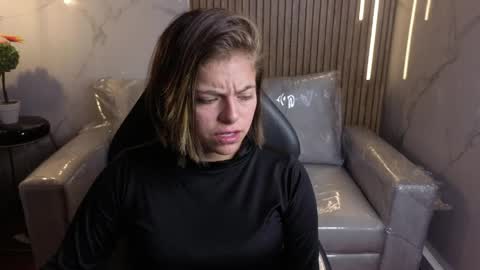 _kitten_1 online show from 05/22/26, 04:56