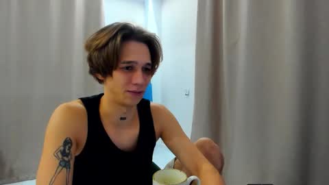 Kurt online show from 12/19/25, 01:40