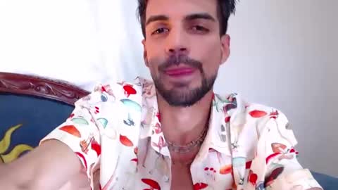 Snapshot of _kurt420 chatting on 10/22/25, 02:28 KURT online show from 10/22/25, 02:28