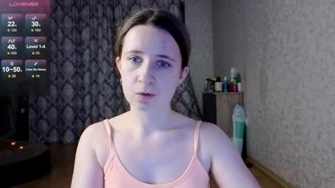 Snapshot of _kylle_ chatting on 10/16/25, 05:47 _kylle_ online show from 10/16/25, 05:47