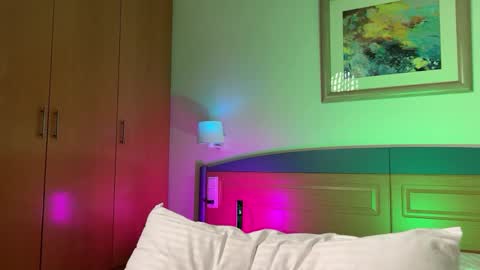 Snapshot of _l0l_ chatting on 02/26/25, 11:52 T-1000 online show from 02/26/25, 11:52