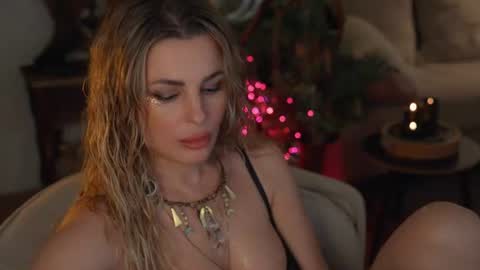_lady__m_ online show from 07/19/26, 07:50