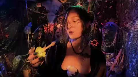 Lady Luna online show from 06/29/26, 11:16