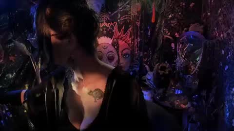 Lady Luna online show from 07/18/26, 12:15