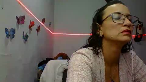 SANDRA online show from 09/14/25, 04:44