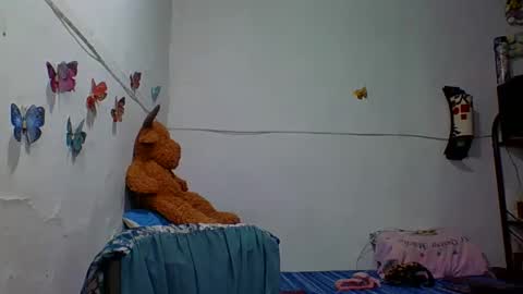 SANDRA online show from 09/25/25, 04:16