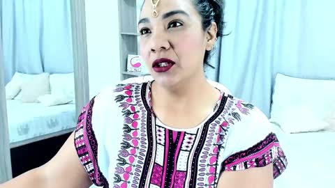 NAILHA SAJANI  online show from 12/11/24, 01:39