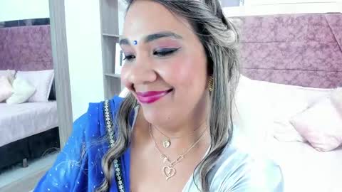 NAILHA SAJANI  online show from 02/21/25, 02:48