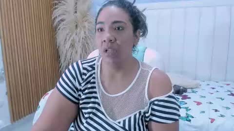 NAILHA SAJANI  online show from 09/28/25, 12:32