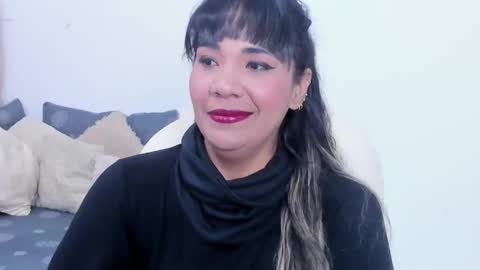 NAILHA SAJANI  online show from 10/03/25, 07:22