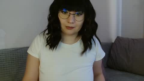 Snapshot of _lalilu_ chatting on 01/15/25, 10:38 _lalilu_ online show from 01/15/25, 10:38