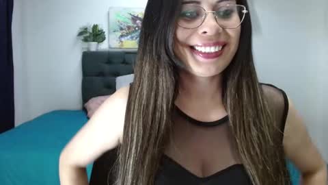 paulina  online show from 12/31/24, 07:31