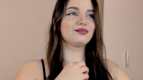 Latisha online show from 12/03/24, 07:55