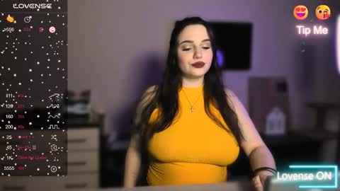 Latisha online show from 10/26/25, 07:31