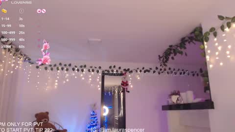 Laura online show from 12/06/24, 04:36