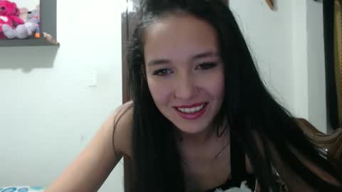 Lauren 3 online show from 12/01/25, 05:45