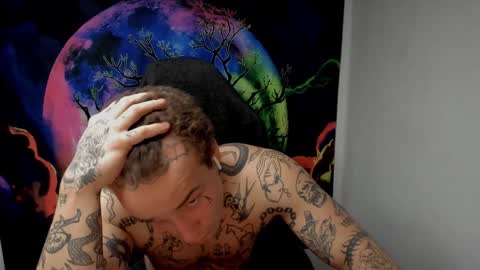 Layne online show from 12/11/24, 05:26