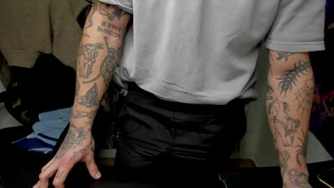 Layne online show from 12/26/24, 12:14