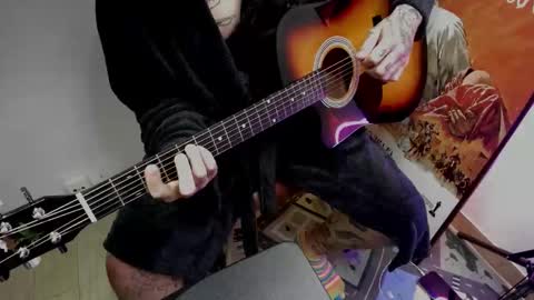 Layne online show from 09/28/25, 09:14