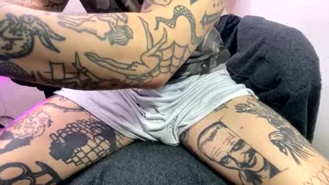 Layne online show from 10/22/25, 02:50