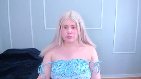 leana online show from 11/11/25, 04:29