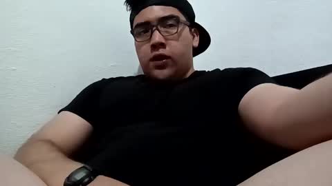 Snapshot of _leclerc_ chatting on 02/22/25, 11:24 _leclerc_ online show from 02/22/25, 11:24