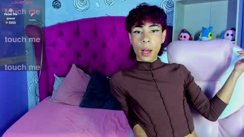 Snapshot of _lemmon_ chatting on 12/11/24, 05:59  L E M M O N  online show from 12/11/24, 05:59