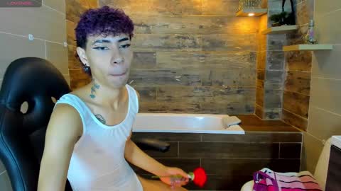 Snapshot of _lemmon_ chatting on 02/19/25, 03:16  L E M M O N  online show from 02/19/25, 03:16