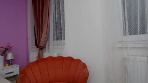 Lena Paul online show from 12/05/24, 05:39