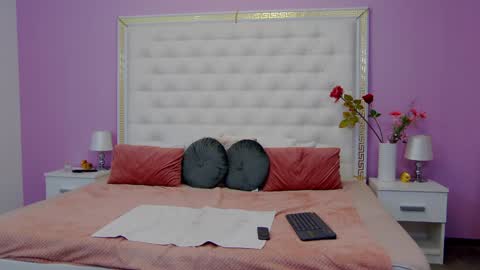 Lena Paul online show from 12/13/24, 05:54