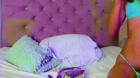 _lexx1e online show from 10/08/25, 02:04