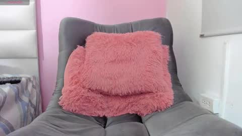 _leyla1_ online show from 09/12/25, 02:17