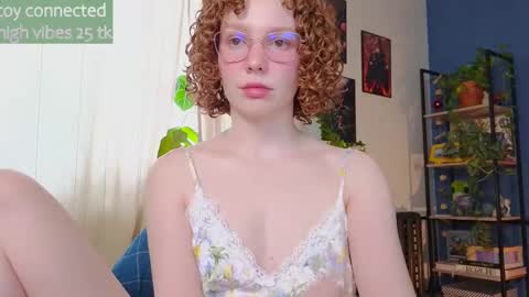 Salome   Lovense always on from 5 tk   My content and your custom requests  online show from 02/12/25, 07:02