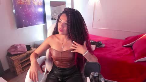 Lili  online show from 01/29/25, 07:43