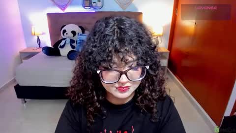 Liily online show from 10/01/25, 09:43