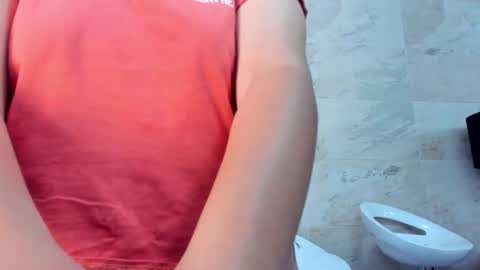 lily  online show from 12/03/25, 07:12