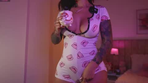 Snapshot of _lissana_scott chatting on 01/08/26, 09:39 Lissana online show from 01/08/26, 09:39