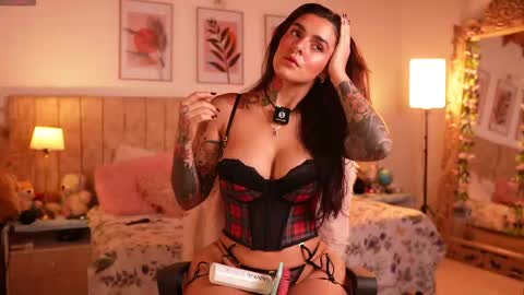 Snapshot of _lissana_scott chatting on 02/09/26, 11:42 Lissana online show from 02/09/26, 11:42