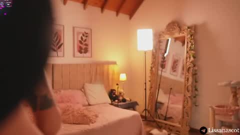 Snapshot of _lissana_scott chatting on 08/08/26, 08:22 Lissana online show from 08/08/26, 08:22