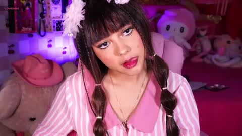 _little_glrl_ online show from 05/30/26, 01:35