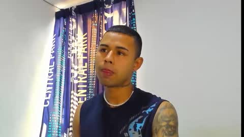 _logan_colton_ online show from 12/02/25, 05:41