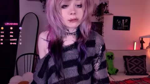 Lolly online show from 11/19/25, 09:42