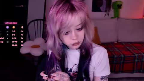 Lolly online show from 11/21/25, 09:30