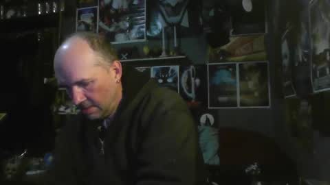 That guy online show from 10/31/25, 12:00