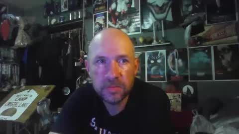 That guy online show from 06/01/26, 03:47