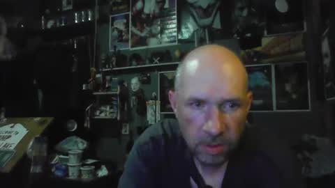That guy online show from 06/11/26, 01:05