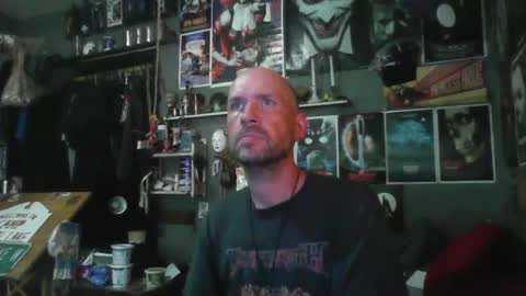 That guy online show from 06/12/26, 06:18