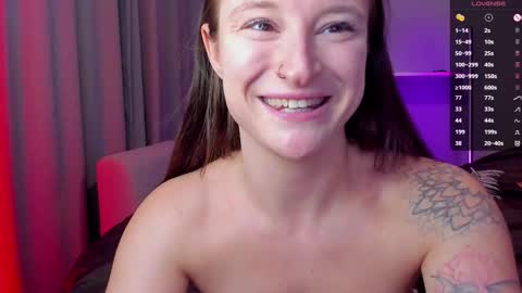 _lorra online show from 09/28/25, 07:19