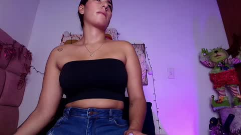 Lorrayne online show from 12/27/24, 12:01